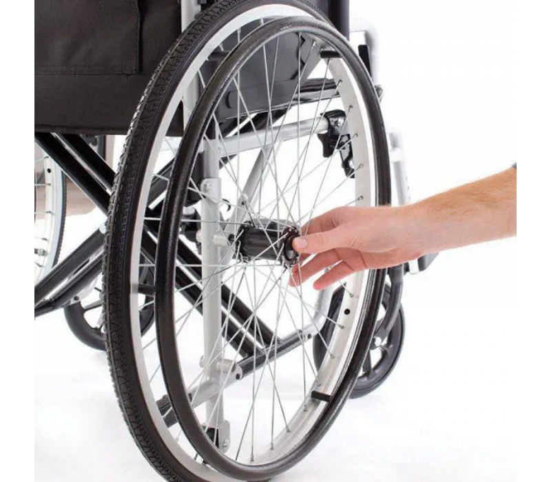 URANIA 600 foldable transit wheelchair